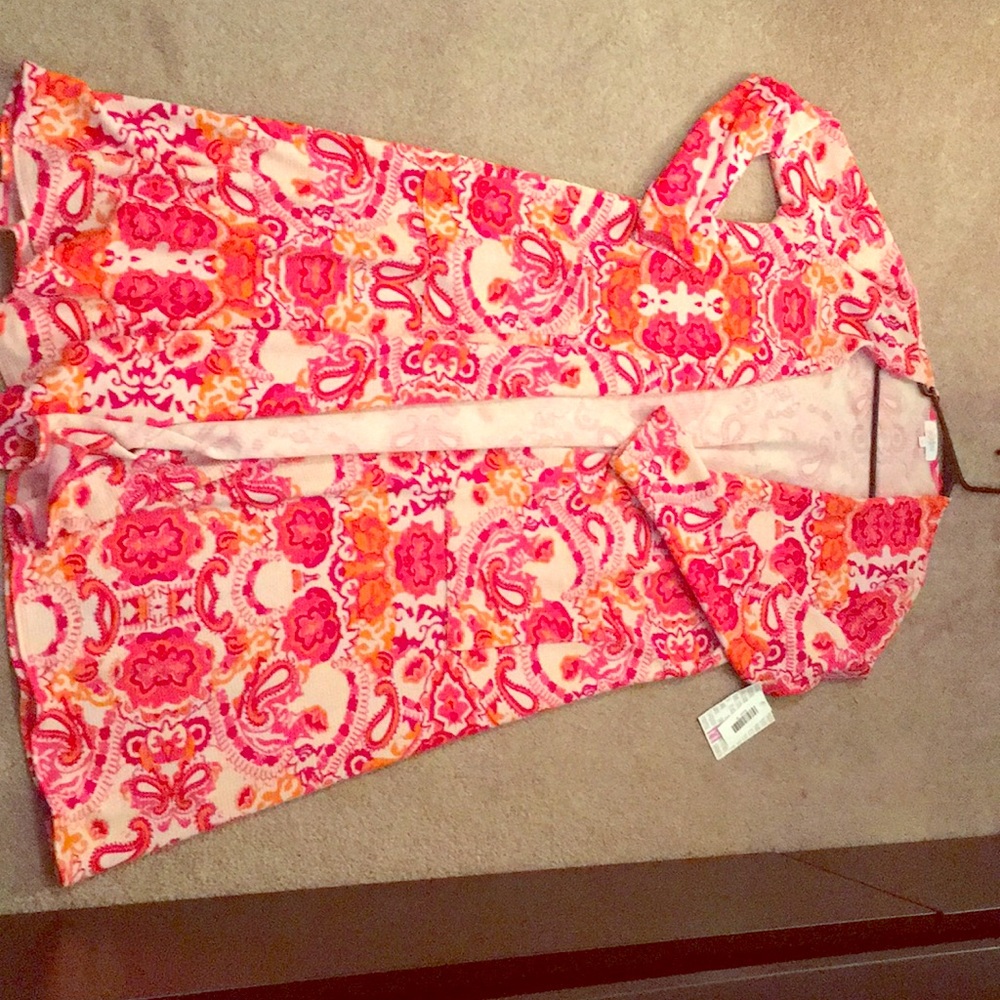 Size Medium multicolor Lularoe Sarah